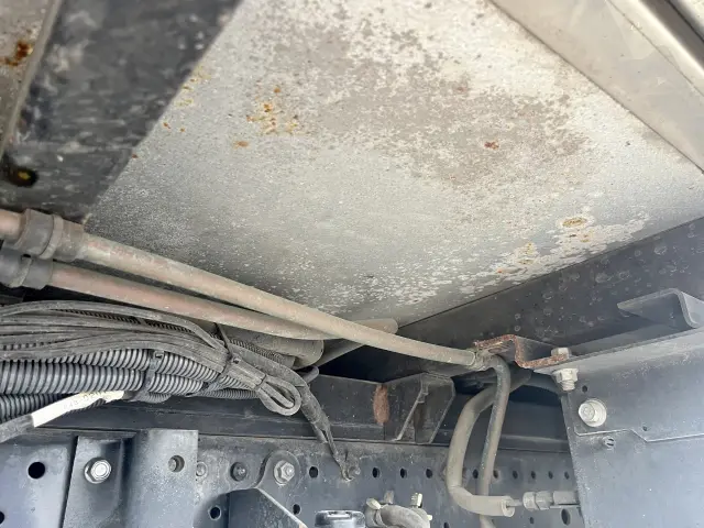 いすゞ エルフ TPG-NJS85AN(2WD)の写真43