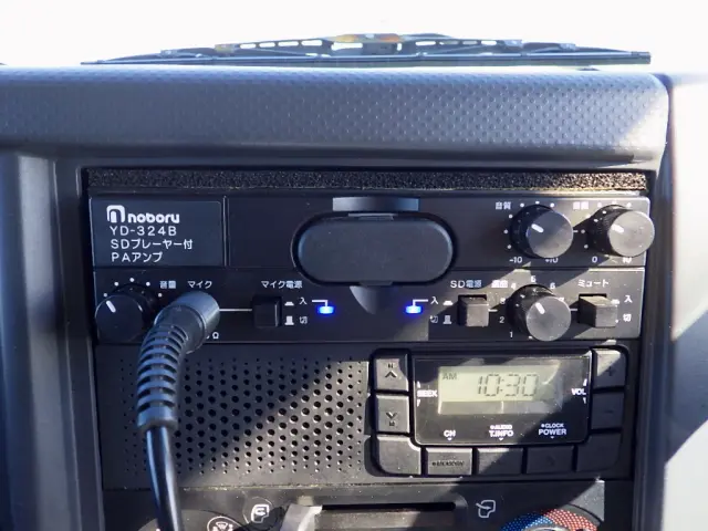 いすゞ エルフ TPG-NLR85AN(2WD)の写真15