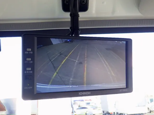 いすゞ エルフ TPG-NLR85AN(2WD)の写真21