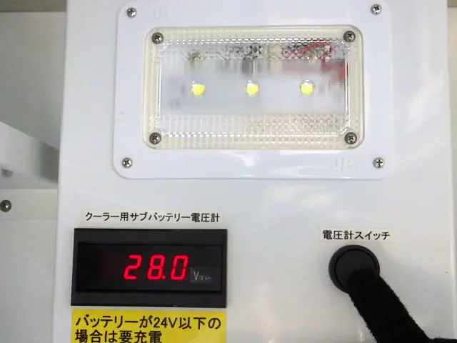 いすゞ エルフ TPG-NLR85AN(2WD)の写真40