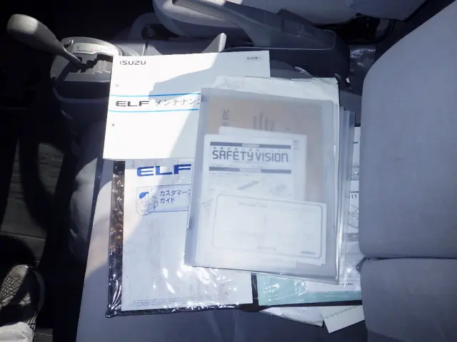 いすゞ エルフ TPG-NLR85AN(2WD)の写真50