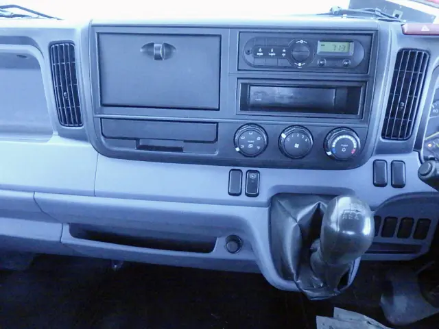 三菱 キャンター TKG-FEB50(2WD)の写真13