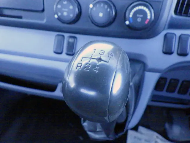 三菱 キャンター TKG-FEB50(2WD)の写真15