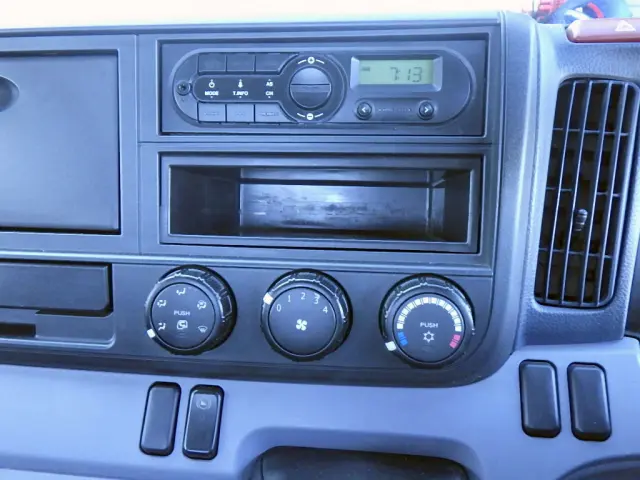 三菱 キャンター TKG-FEB50(2WD)の写真16