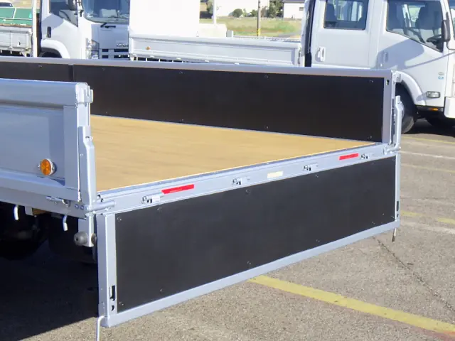 三菱 キャンター TKG-FEB50(2WD)の写真40