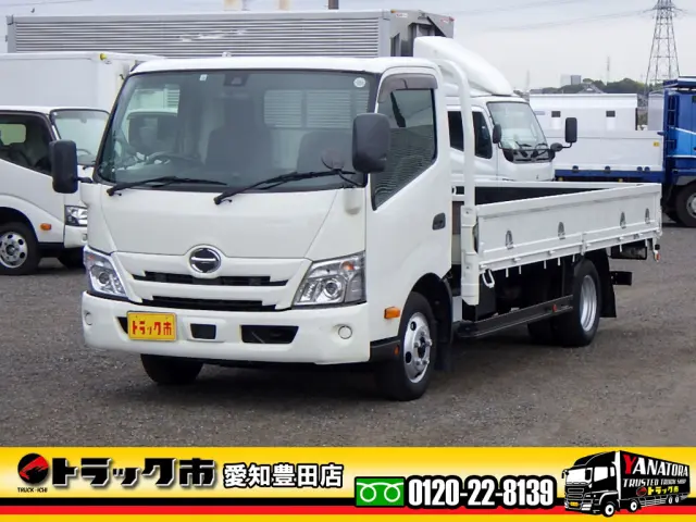 日野 デュトロ 2RG-XZC710M(2WD)の写真1