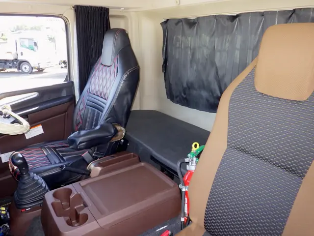 日野 レンジャー 2DG-FE2ABA(2WD)の写真45