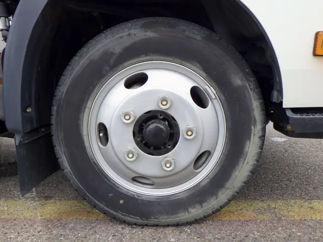 日野 デュトロ 2RG-XZU605M(2WD)の写真22