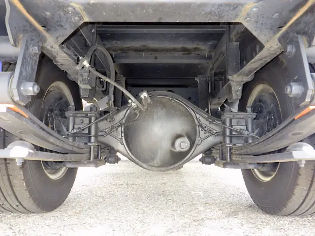 いすゞ エルフ TPG-NJR85AN(2WD)の写真26