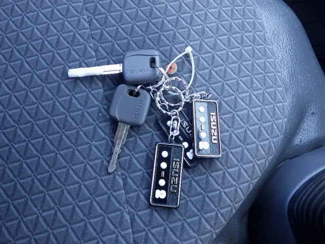 いすゞ エルフ TPG-NJR85AN(2WD)の写真50