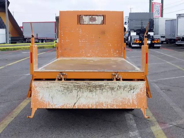 三菱 キャンター 2RG-FBA60(2WD)の写真7