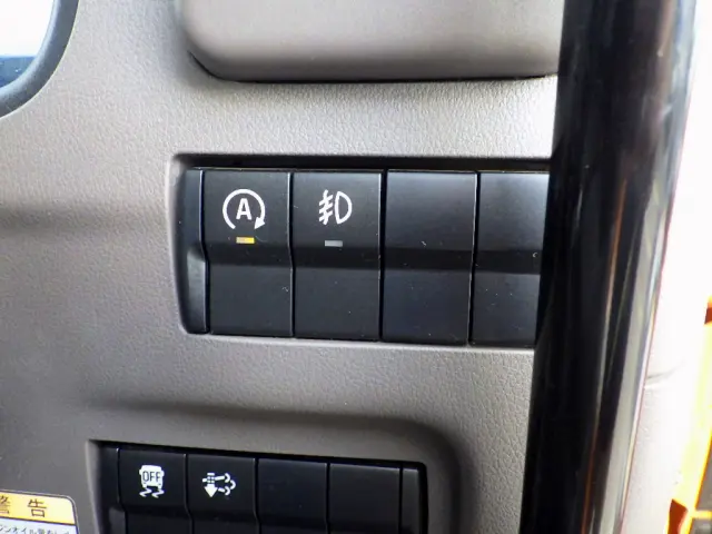 三菱 キャンター 2RG-FBA60(2WD)の写真24