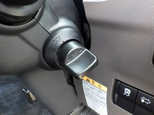 三菱 キャンター 2RG-FBA60(2WD)の写真25