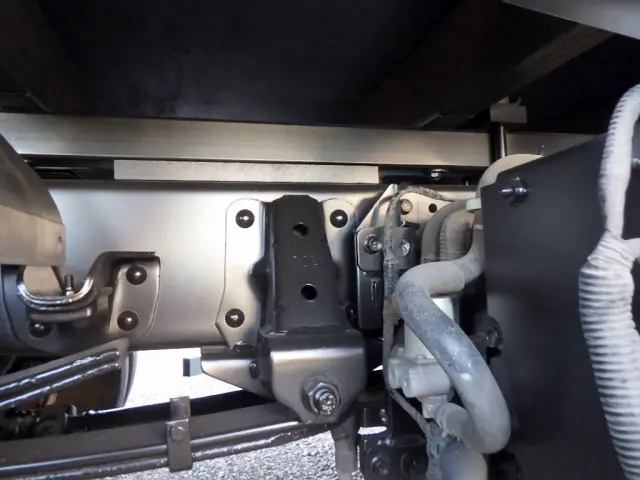 いすゞ エルフ 2RG-NMR88AR(2WD)の写真39