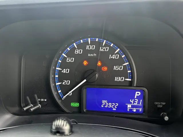 トヨタ プロボックスバン 6AE-NHP160V(2WD)の写真26