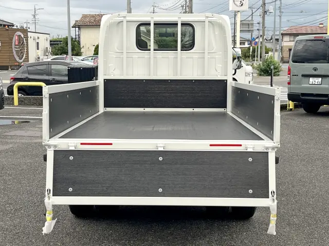 荷台内面はこんな感じ♪|マツダ タイタン 2TG-LKR88AF(2WD)の写真6