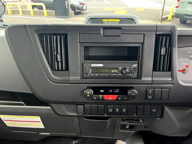 マツダ タイタン 2TG-LKR88AF(2WD)の写真18