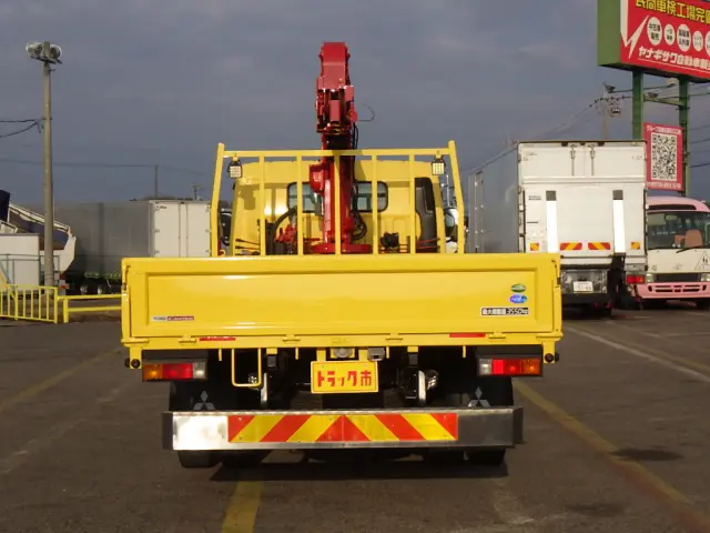 三菱 デリカ 2PG-FEB90(2WD)の写真6