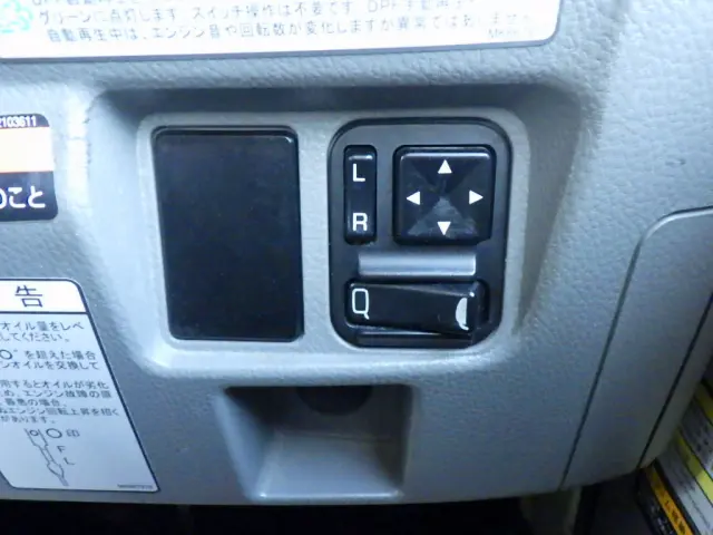 三菱 デリカ 2PG-FEB90(2WD)の写真26