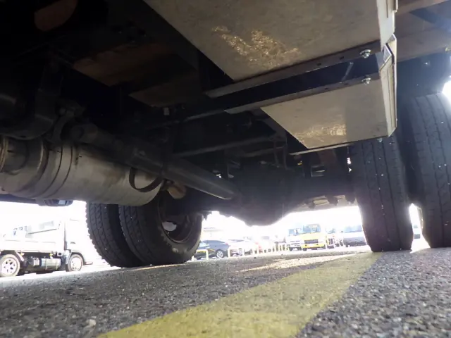 三菱 デリカ 2PG-FEB90(2WD)の写真27