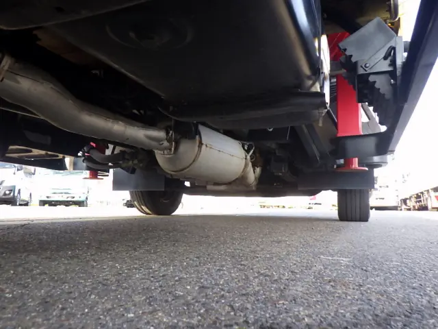 三菱 デリカ 2PG-FEB90(2WD)の写真31