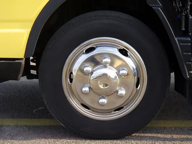 三菱 デリカ 2PG-FEB90(2WD)の写真32