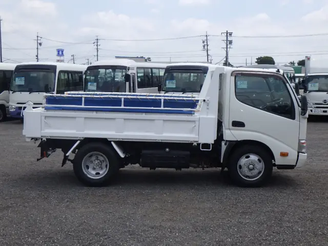 日野 デュトロ TKG-XZU620T(2WD)の写真5