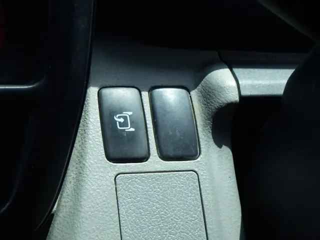 日野 デュトロ TKG-XZU620T(2WD)の写真18
