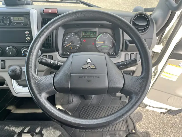 三菱 キャンター TPG-FBA20(2WD)の写真22