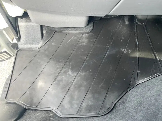 三菱 キャンター TPG-FBA20(2WD)の写真32