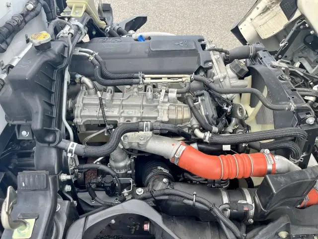 三菱 キャンター TPG-FBA20(2WD)の写真37