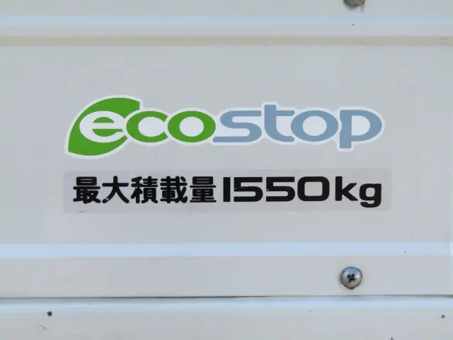 豪華装備が多数搭載されたディーゼルターボの10尺トラック！お買得な1台はいかがですか？|マツダ タイタン 2RG-LHR88A(2WD)の写真11