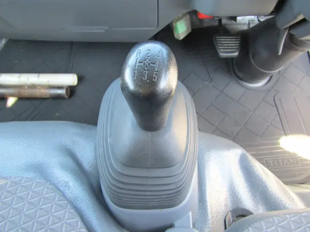 マツダ タイタン 2RG-LHR88A(2WD)の写真16