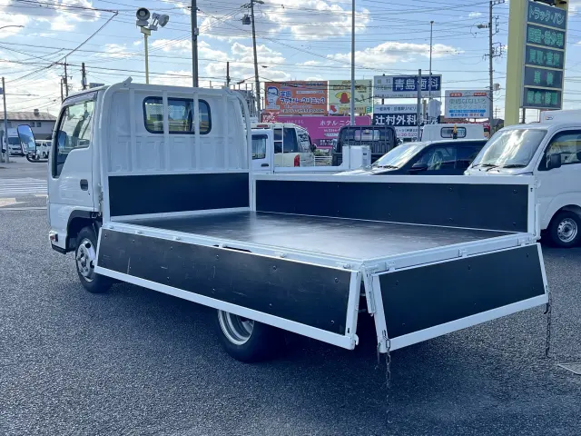 板ワレやウキもなくキレイな状態を維持しています☆|マツダ タイタン TRG-LHR85A(2WD)の写真7