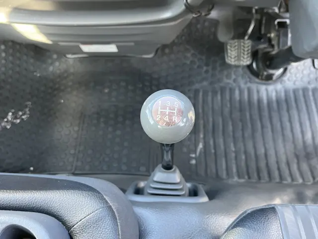 マツダ ボンゴトラック DBF-SLP2T(2WD)の写真17