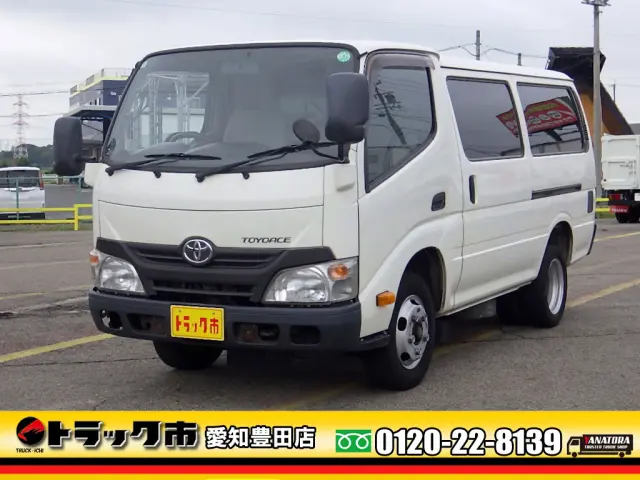 トヨタ トヨエース TKG-XZC605V(2WD)の写真1
