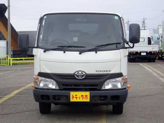 トヨタ トヨエース TKG-XZC605V(2WD)の写真3