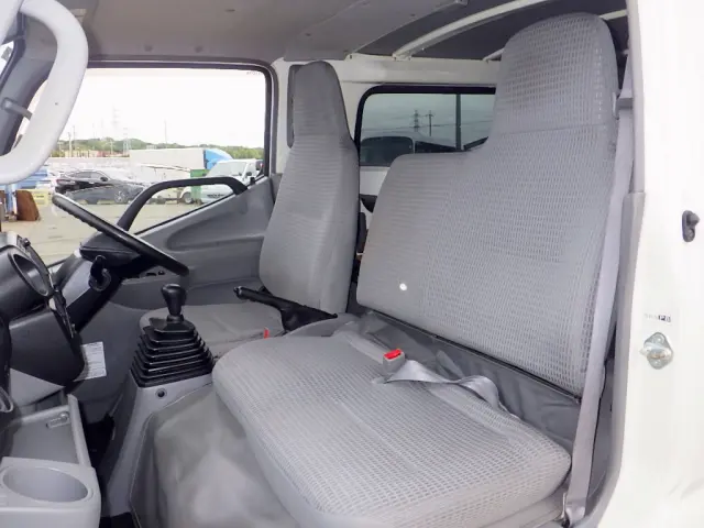 トヨタ トヨエース TKG-XZC605V(2WD)の写真11