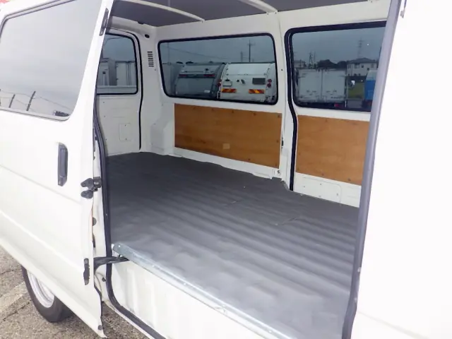 トヨタ トヨエース TKG-XZC605V(2WD)の写真34