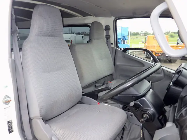 トヨタ トヨエース TKG-XZC605V(2WD)の写真43