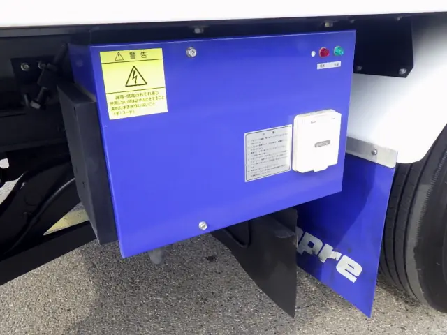 三菱 キャンター 2RG-FEB80(2WD)の写真46