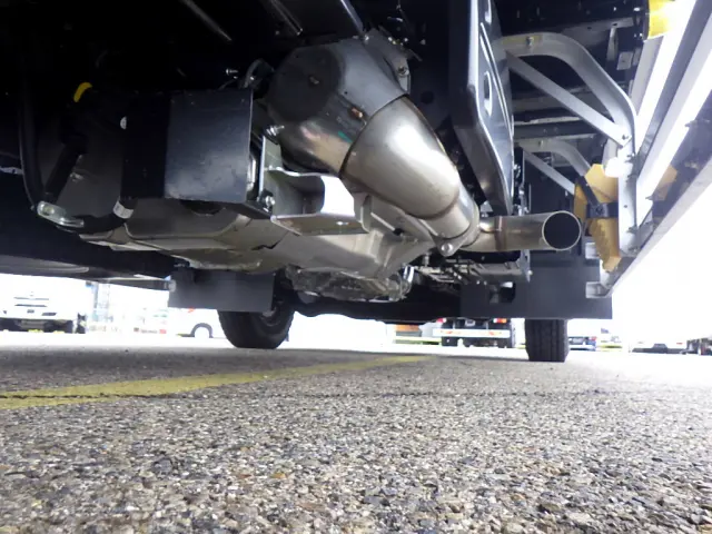 いすゞ フォワード 2RG-FRR90T4(2WD)の写真30