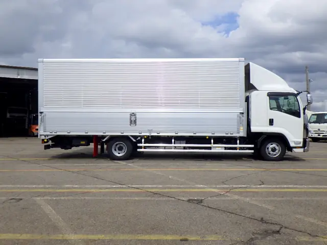 いすゞ フォワード 2RG-FRR90T4(2WD)の写真36