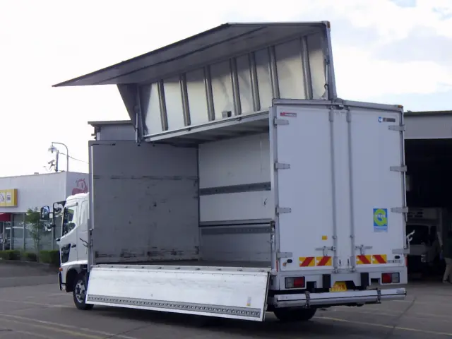 日野 レンジャー 2KG-FD2ABA(2WD)の写真12