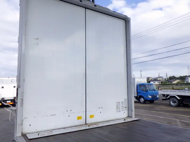 日野 レンジャー 2KG-FD2ABA(2WD)の写真15