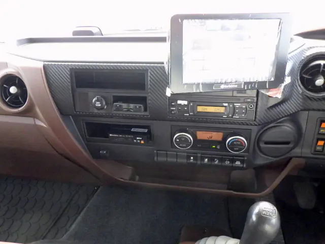 日野 レンジャー 2KG-FD2ABA(2WD)の写真24