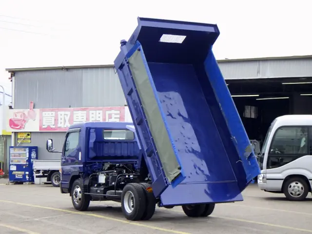 三菱 キャンター 2PG-FEBM0(2WD)の写真7