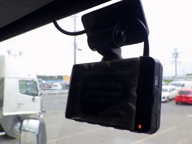 三菱 キャンター 2PG-FEBM0(2WD)の写真21