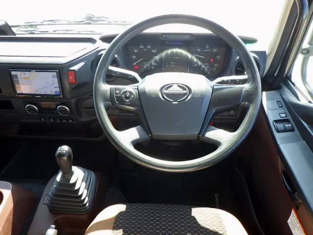 日野 レンジャー 2KG-FD2ABA(2WD)の写真16