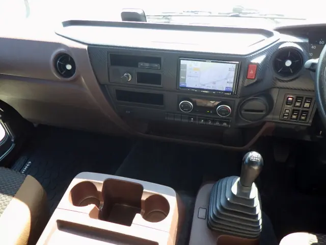 日野 レンジャー 2KG-FD2ABA(2WD)の写真17